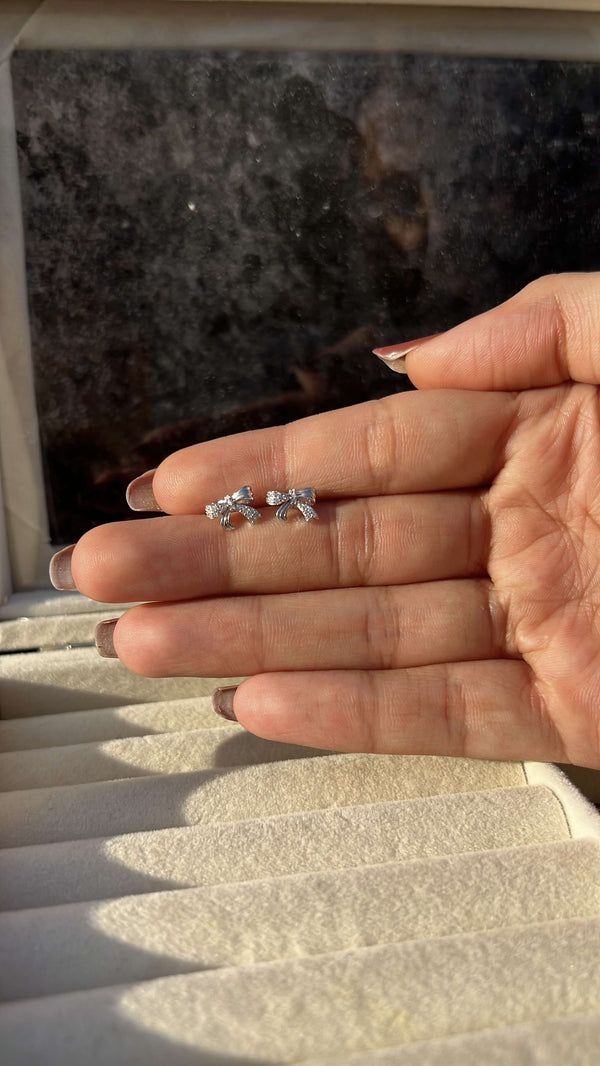 Bow Studs