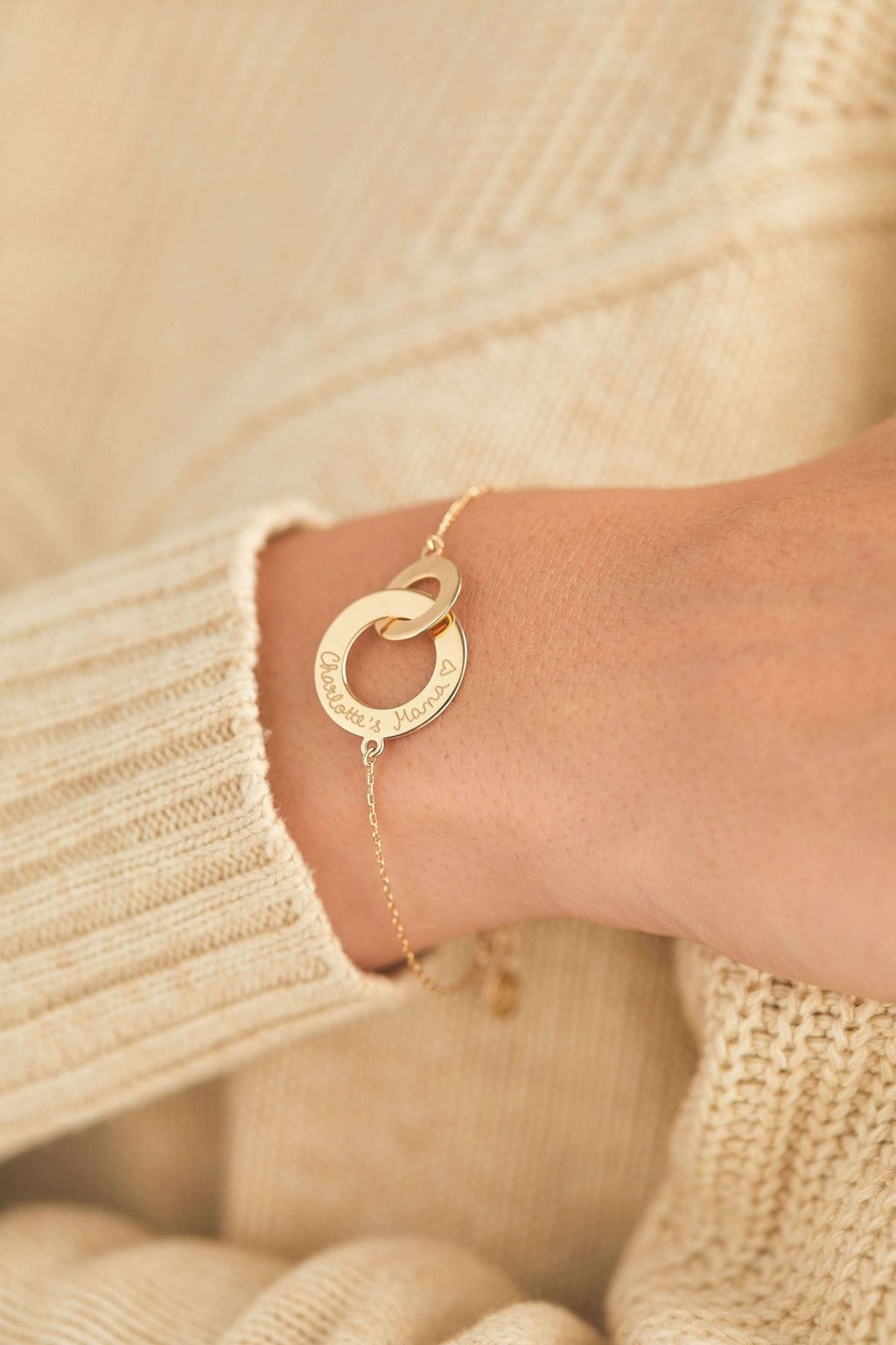 Intertwined Chain Bracelet